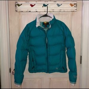 Mountain Hardware puffer jacket
